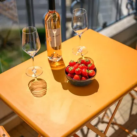 Le Bergasol Terrasse Vue Proche Centre Clim *